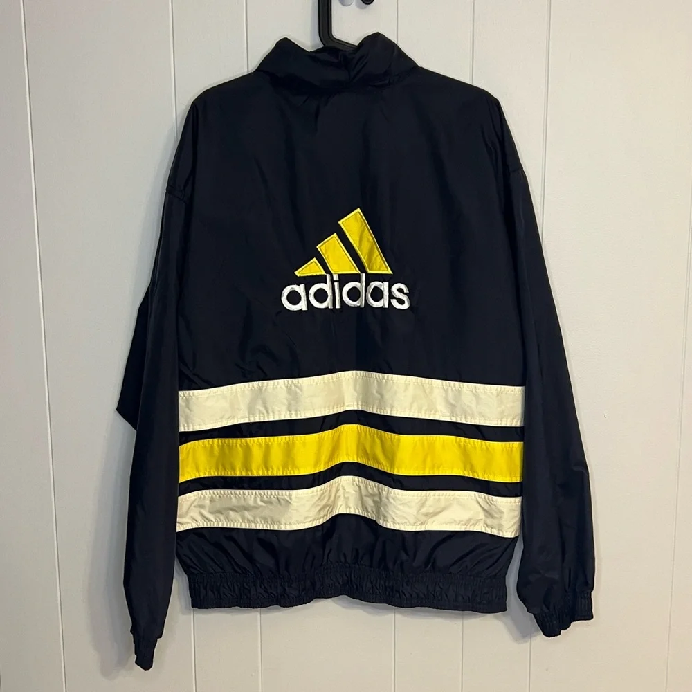 Vintage 90’s Adidas Windbreaker Jacket Black Full Zip Size‎ L